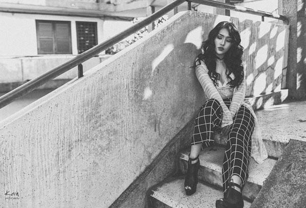 Cô gái xinh đẹp xứ Thanh khiến ngàn người mê mẩn nhờ giọng kể cực ngọt-4