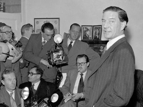 Câu chuyện xúc động của đôi vợ chồng Việt hai lần mất con: Con gái chưa ra đời đã là một Diva-15