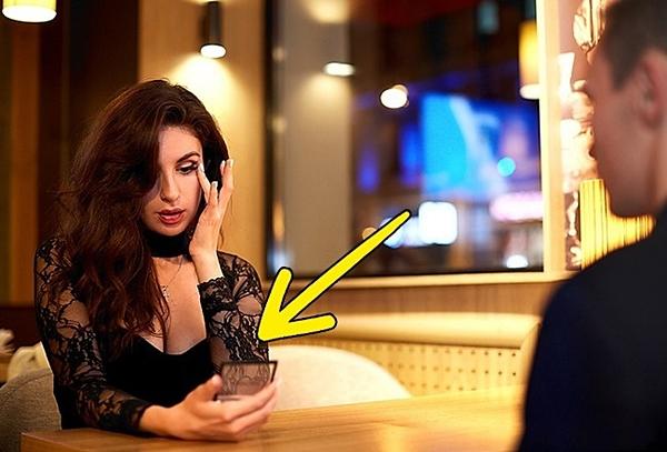 10 dấu hiệu chắc chắn cô ấy đã dành trọn trái tim cho bạn-8