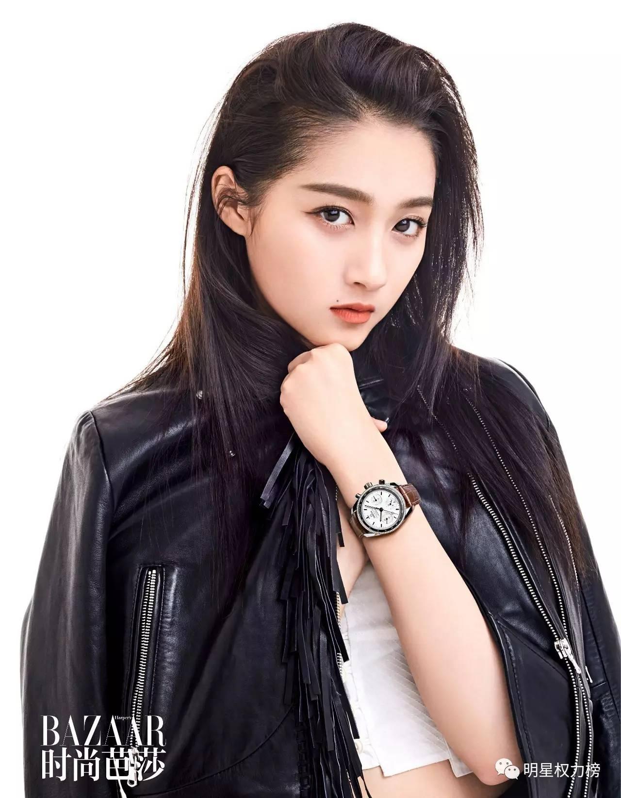 Chân dung mỹ nhân 9x khiến fan cuồng tự sát sau khi công khai hẹn hò Luhan-10