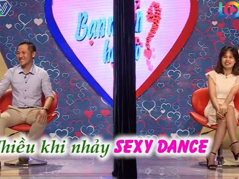 Hoảng với anh chàng thích nhảy 'sexy dance' khi tắm khiến bạn gái 'hết hồn'