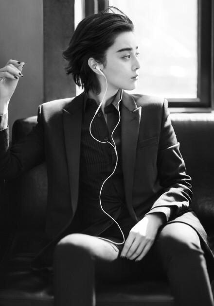 Những khoảnh khắc nam thần đẹp khó tin của minh tinh Phạm Băng Băng-1