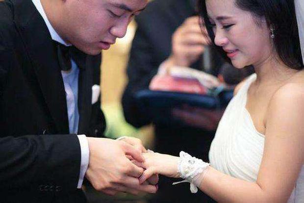 Cuộc đời đầy bão giông của vũ công xinh đẹp: Mất con, mất cả đôi chân rồi còn bị chồng bỏ rơi-8