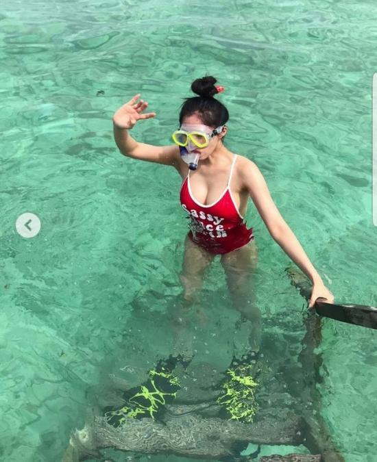 Sao Hàn 9/10: T-ara Hyomin lần đầu khoe vòng một nảy nở, đốt mắt người xem-1