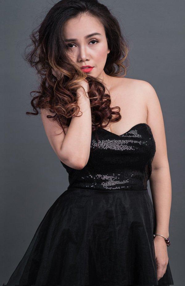 Diễn viên 4 đời chồng lấy lại dáng sau 1 tháng sinh con-5