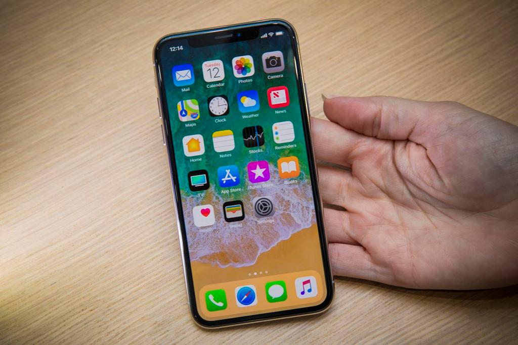 5 năm thất bại mới có iPhone X-1