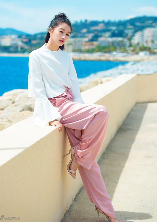 Bạn gái Luhan đang được tìm kiếm nhiều nhất Trung Quốc-1