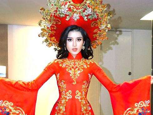 Cận cảnh từng chi tiết trang phục dân tộc Huyền My sẽ trình diễn tại Miss Grand International 2017