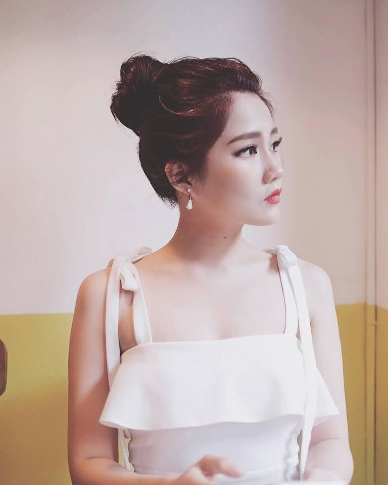 Hot girl - hot boy Việt 11/10: Kiên Hoàng khoe dáng ngồi quý tộc cực yêu của con gái-5