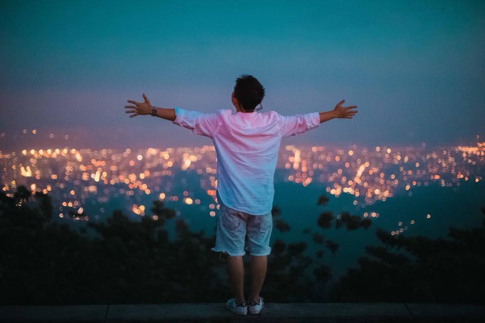 Hot girl - hot boy Việt 11/10: Kiên Hoàng khoe dáng ngồi quý tộc cực yêu của con gái-10