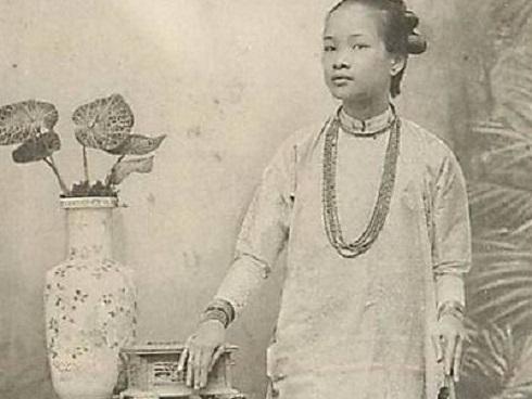 Chuyện kể về người đẹp Tràng An hiếm hoi thoát kiếp hồng nhan bạc phận-4