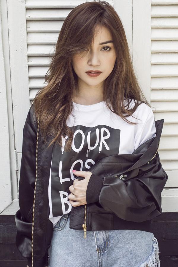 Mặc đồ đôi đẹp như Sĩ Thanh và bạn trai phi công trẻ hotboy-4