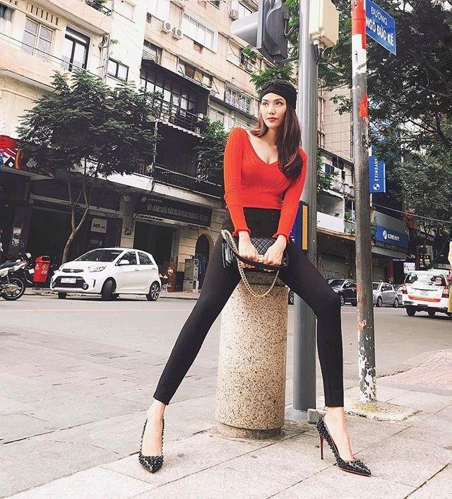 Hồ Ngọc Hà soán ngôi street style tuần này với bộ sưu tập giầy thần thánh-4