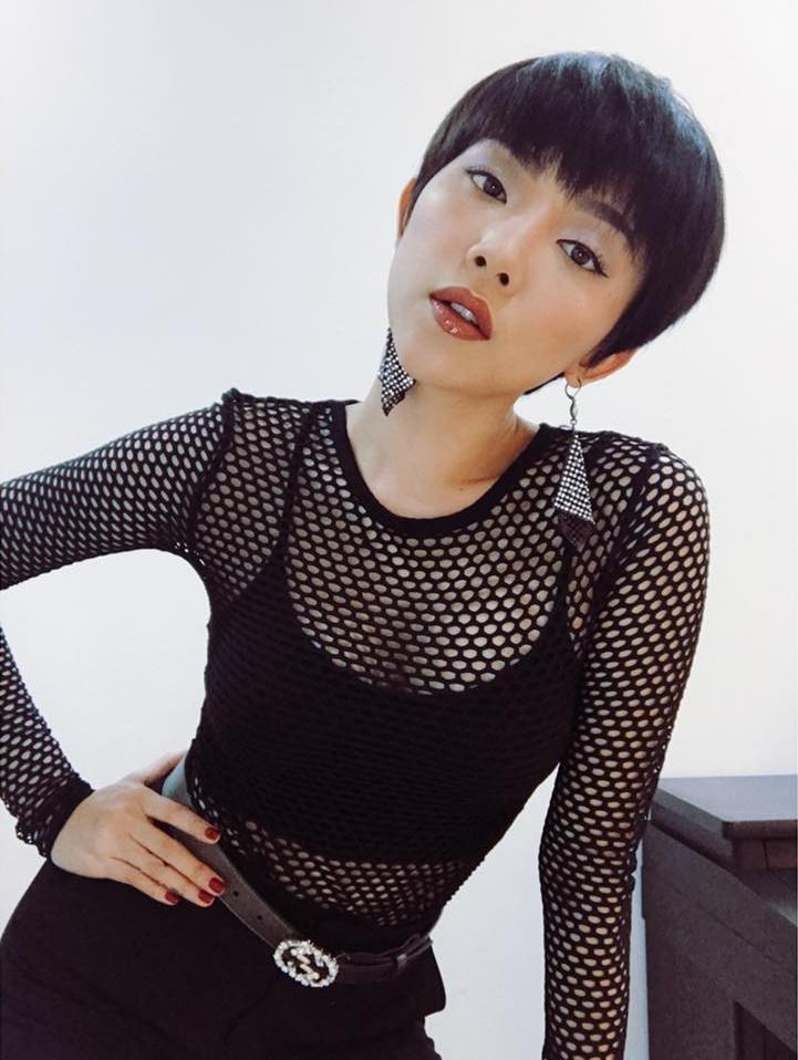 Tin sao Việt 11/10: Kim Lý mừng sinh nhật mẹ Hồ Ngọc Hà-12