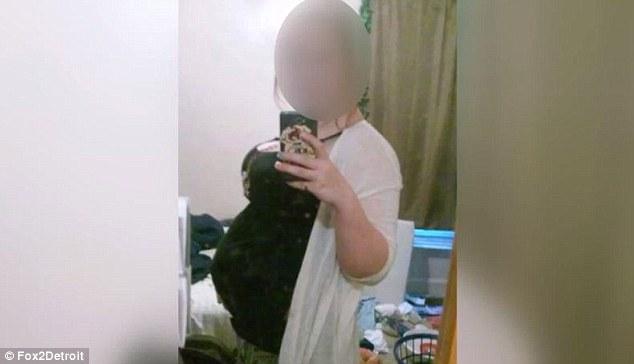 Chửa trâu 10 tháng chưa đẻ, gia đình bàng hoàng khi phát hiện bí mật đen tối của cô con gái tuổi teen-1