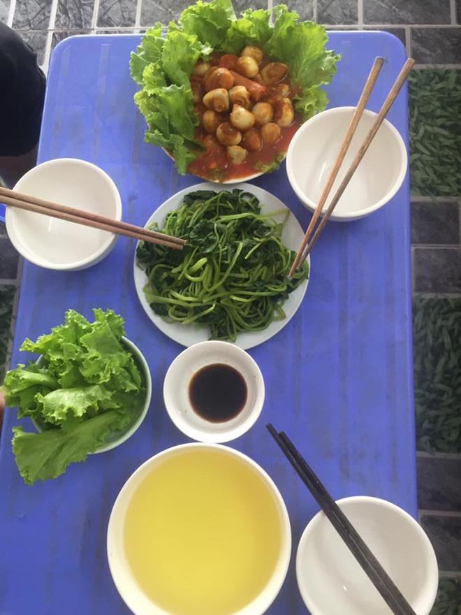 Ngao ngán trào lưu khoe cơm giá rẻ, bà mẹ cao tay khoe bữa ăn 5.000 đồng siêu chất-2