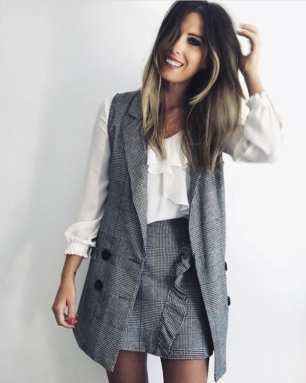 Mặc đẹp miễn chê với mọi loại chân váy mùa thu đông-1