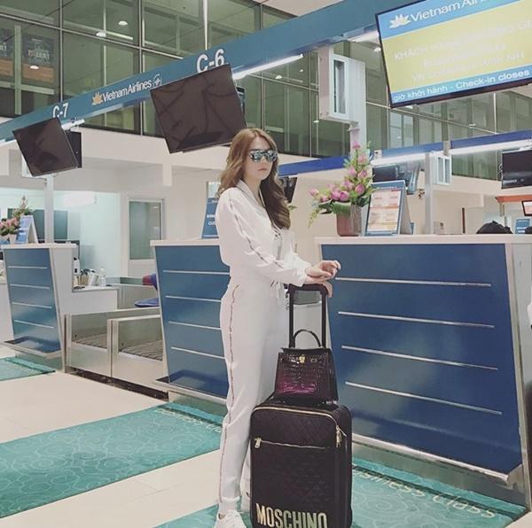 Gió lạnh đầu mùa, ngắm Ngọc Trinh mặc đồ thể thao chất như nước cất-7