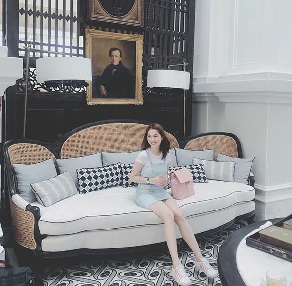 Gió lạnh đầu mùa, ngắm Ngọc Trinh mặc đồ thể thao chất như nước cất-9