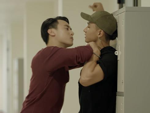 Glee tập 8: Angela Phương Trinh và Rocker Nguyễn bị tạt nước vào mặt-16