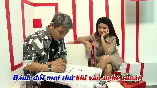 Hoàn cảnh mẹ già đơn côi và ngôi nhà xơ xác của Sơn Ngọc Minh gây sốc làng giải trí-2