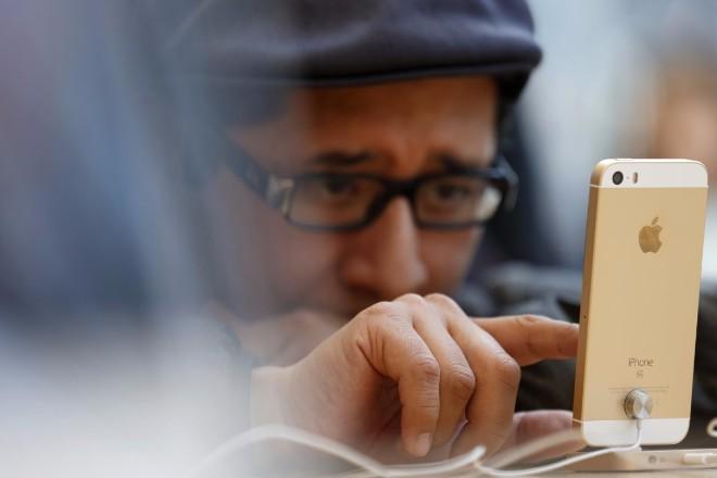 Chọn iPhone SE giá dưới 4 triệu đồng, ngon hơn iPhone mới-6