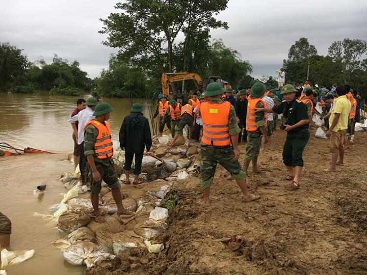 Mưa lũ chưa từng có: 40 người chết, di dời 200.000 người-4