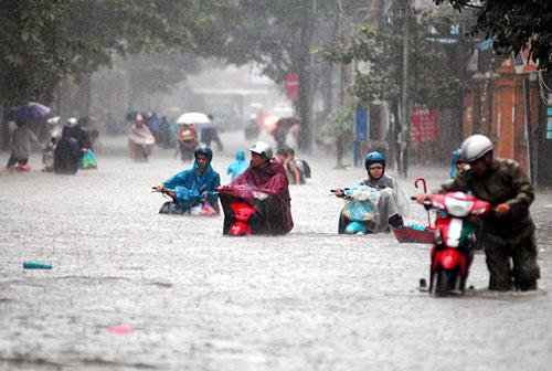 Những trận đại hồng thủy trăm năm có một ở Việt Nam trong vòng 20 năm qua-3