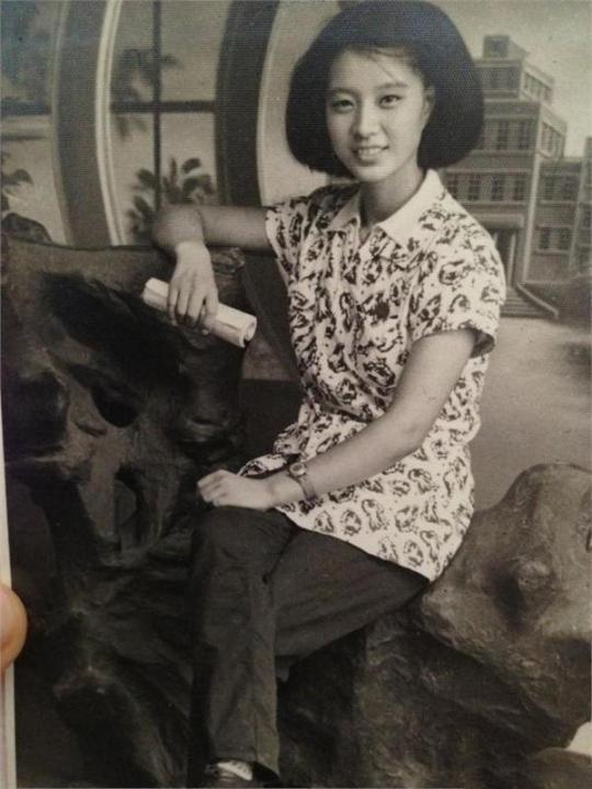 Không chỉ riêng sao Hoa ngữ, thậm chí cả gia tộc của họ cũng toàn là mỹ nhân-1