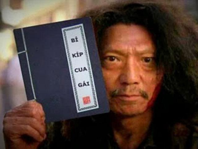 Clip: Không nhịn được cười với cậu con trai 2 tuổi bóc mẽ chuyện bố tán gái-1