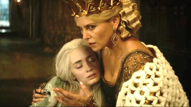 Hoàng hậu được mệnh danh là ác phụ độc dược, 3 đời chồng vẫn đẹp như đóa hồng Athens-6