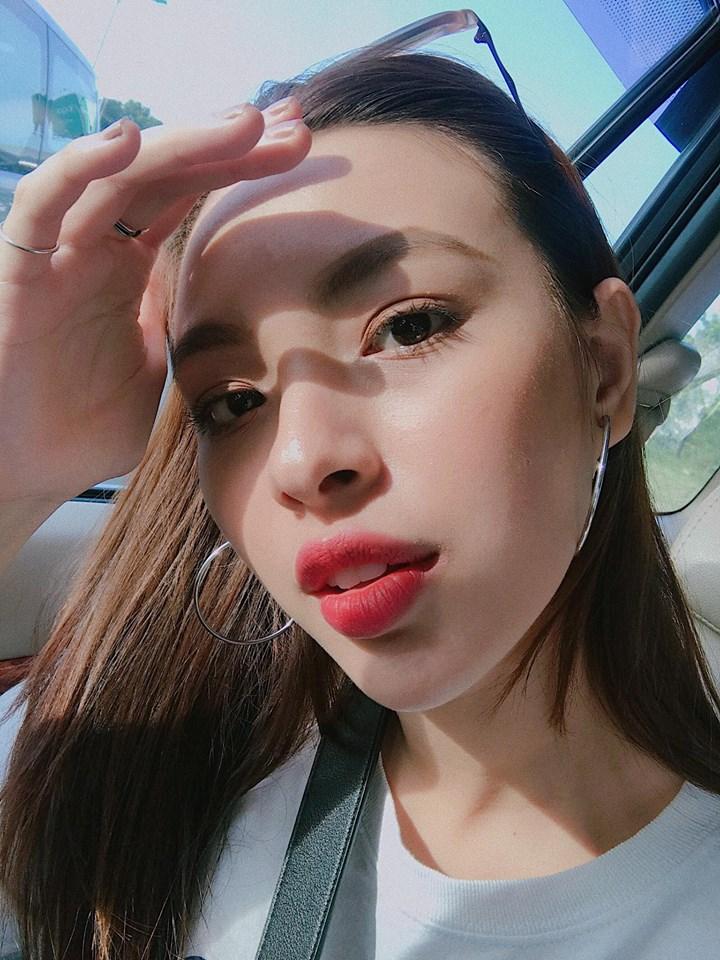 Hot girl - hot boy Việt 13/10: SunHt an ủi Chi Pu khi MV Từ hôm nay bị chê tơi tả-11