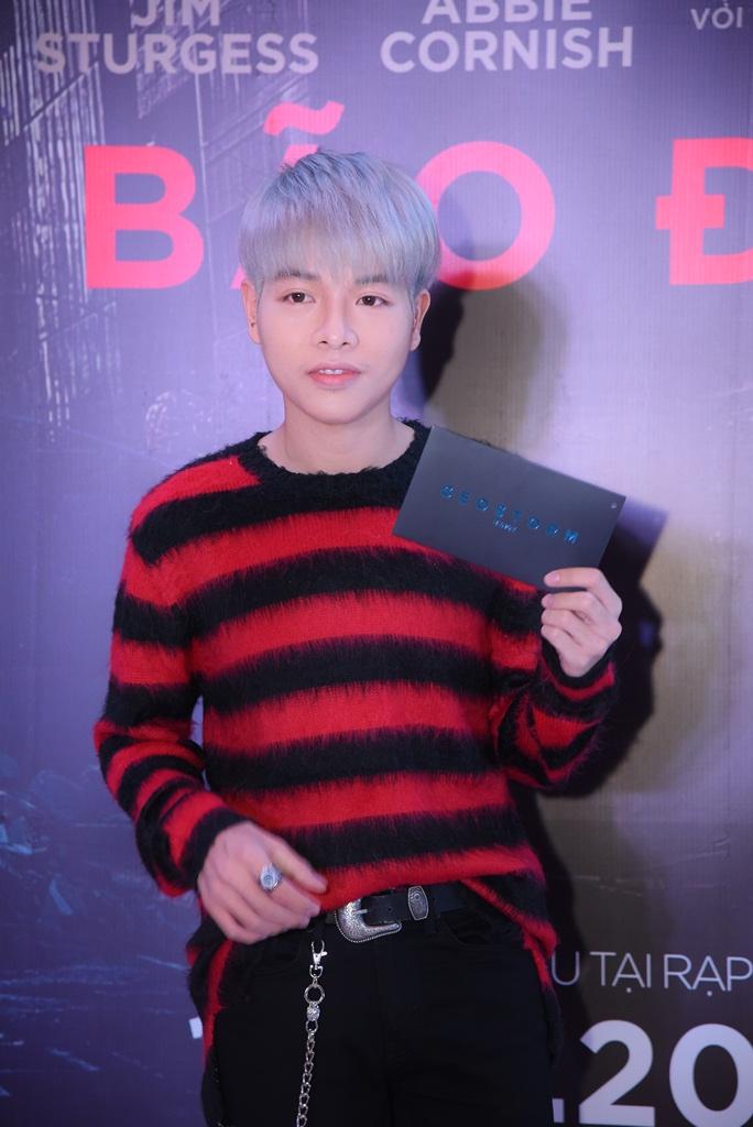 Dàn sao Việt háo hức đi đón Siêu bão địa cầu-1