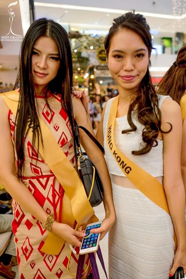 GIẬT MÌNH: Xuất hiện Lan Khuê phiên bản lỗi tại Miss Grand International 2017-11