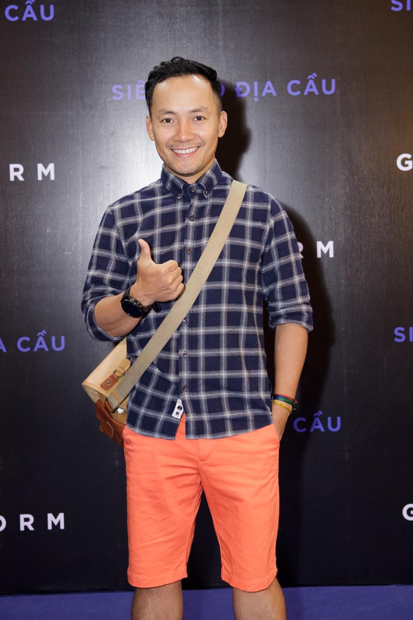 Dàn sao Việt háo hức đi đón Siêu bão địa cầu-2