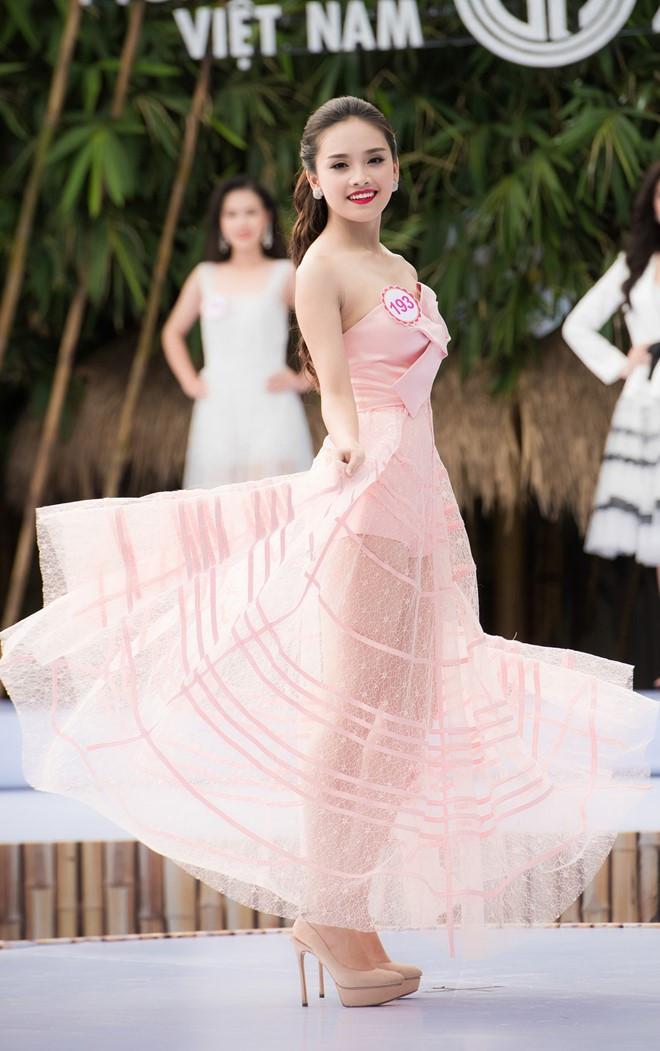 Top 10 Hoa hậu Việt Nam 2016 gửi lời nhắn sến rện đến ông xã hot boy trước ngày cưới-6