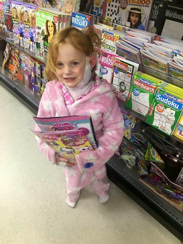 Kinh hoàng bé gái 4 tuổi bị bỏng nặng khi xem pháo hoa trong vườn nhà-5