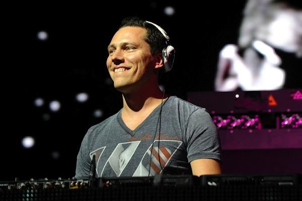 Bất ngờ với những yêu sách của Tiësto khi trình diễn tại Việt Nam-1