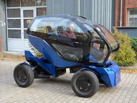 Xe điện thông minh thay đổi kích thước để vừa bãi đỗ