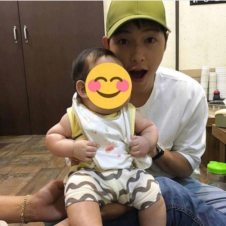 Sao Hàn 13/10: Mỹ nhân đẹp nhất thế giới làm phù dâu trong hôn lễ bạn cùng nhóm-4