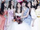 Sao Hàn 13/10: Mỹ nhân 'đẹp nhất thế giới' làm phù dâu trong hôn lễ bạn cùng nhóm