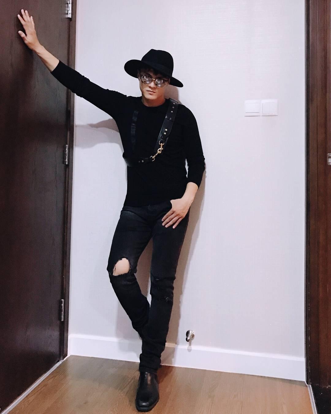 Tin sao Việt 13/10: Thông tin ca sĩ Đức Tuấn bí mật đám cưới gây xôn xao showbiz-7