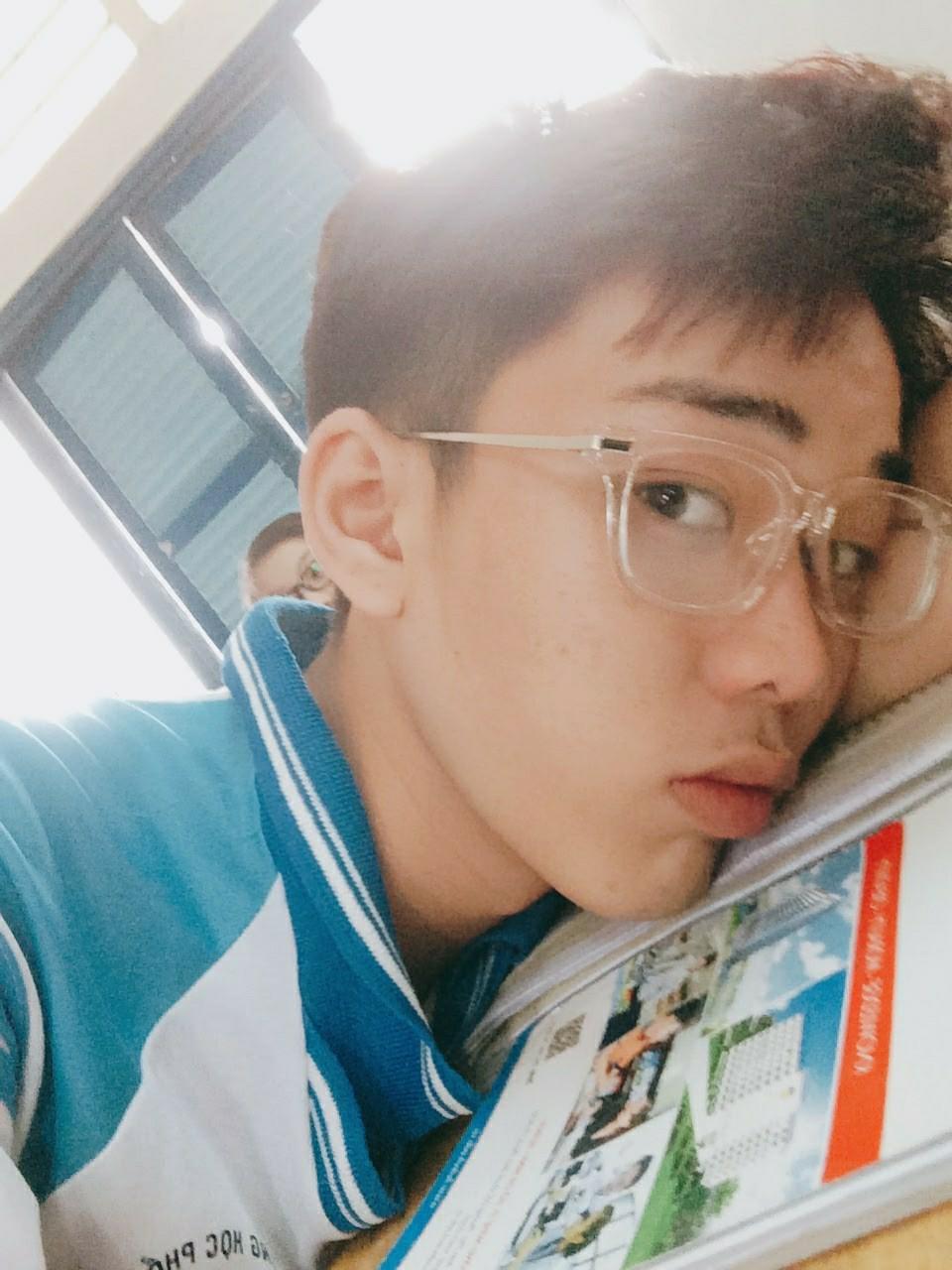 Trào lưu khoe ảnh lớp trưởng: Cực phẩm ở ngay trước mắt, còn tìm xa xôi chi nữa!-4