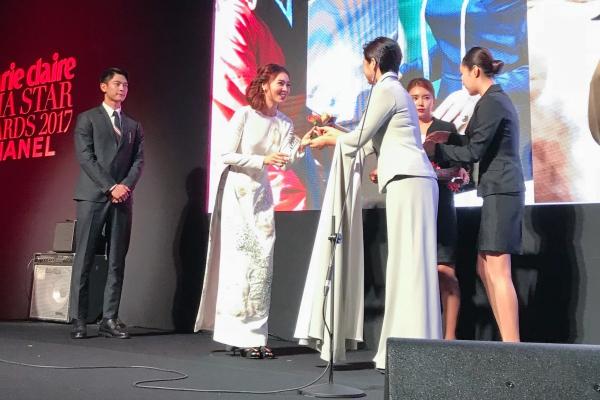 Ninh Dương Lan Ngọc đoạt Gương mặt châu Á tại LHP Busan, nhan sắc lấn át Yoona và Moon Geun Young-1