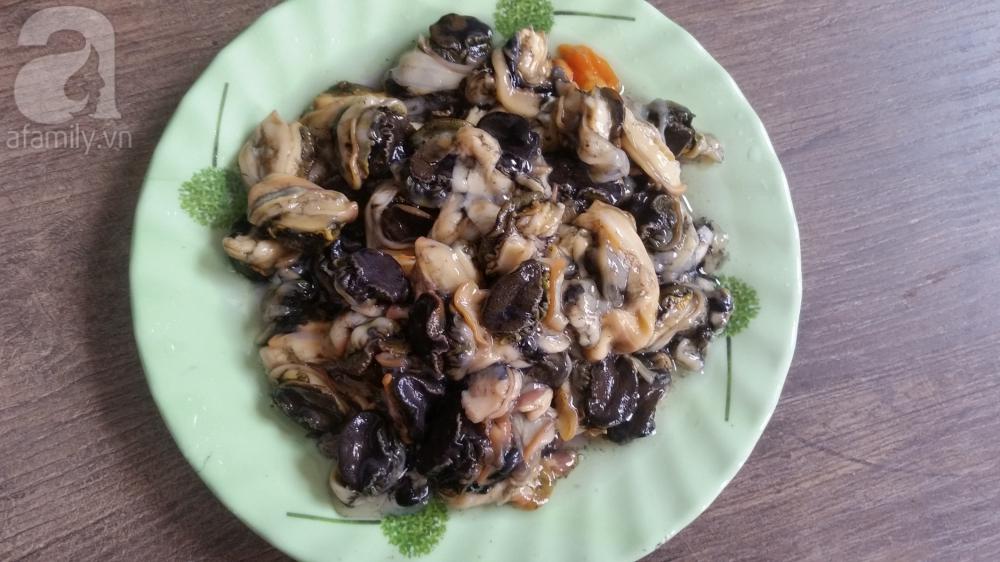Mát trời làm ngay ốc hấp lá gừng đãi cả nhà xuýt xoa-1