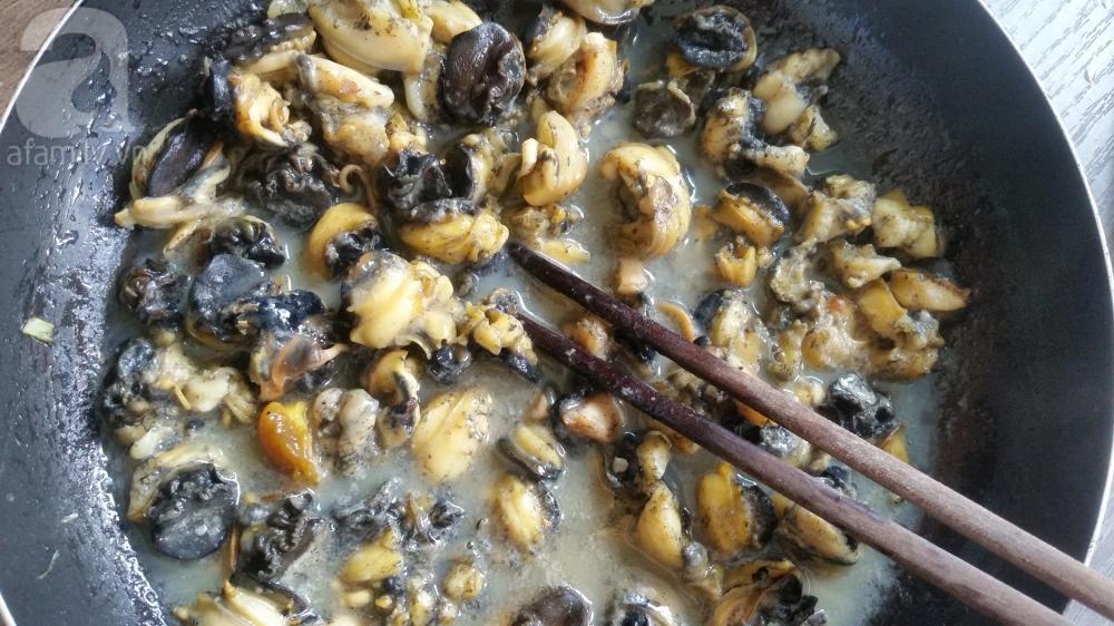Mát trời làm ngay ốc hấp lá gừng đãi cả nhà xuýt xoa-3