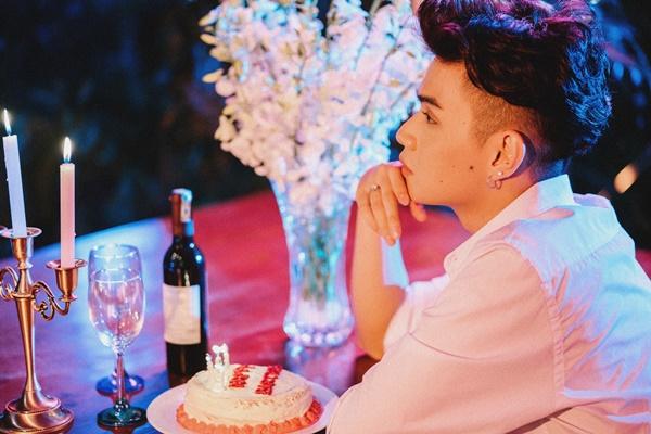 Choáng với cảnh giường chiếu của Đào Bá Lộc với mẫu Tây nam-4