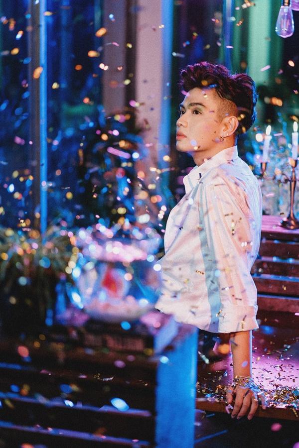 Choáng với cảnh giường chiếu của Đào Bá Lộc với mẫu Tây nam-5