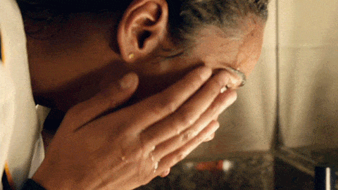 Nếu không muốn da xấu, đừng rửa mặt dưới vòi hoa sen!-3