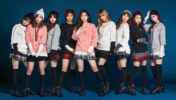 TWICE bỏ xa T-ara và Black Pink, dẫn đầu thương hiệu girlgroup Kpop tháng 10-1